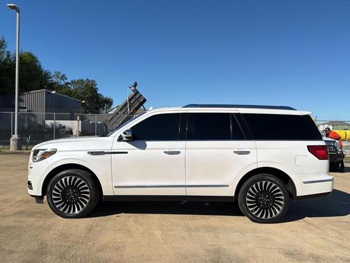 2019 Lincoln Navigator Black Label