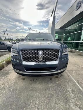 2023 Lincoln Navigator L Reserve