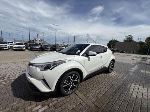 2018 Toyota C-HR XLE
