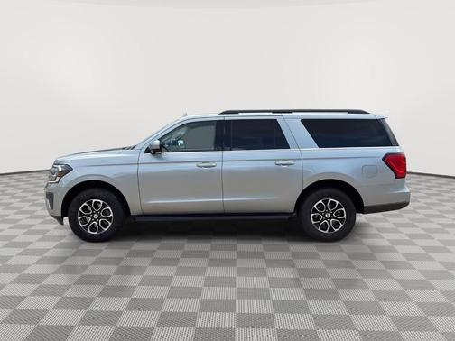 Iconic Silver Metallic 2022 Ford Expedition Max XLT