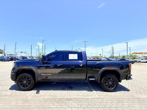2024 GMC Sierra 2500 AT4