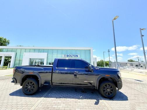 2024 GMC Sierra 2500 AT4