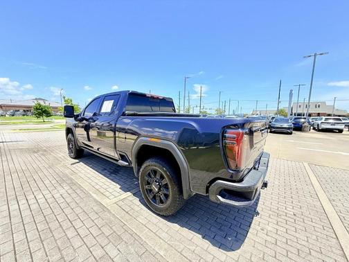 2024 GMC Sierra 2500 AT4