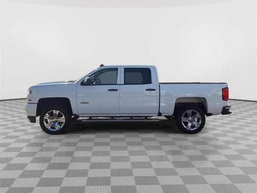 2018 Chevrolet Silverado 1500 Custom