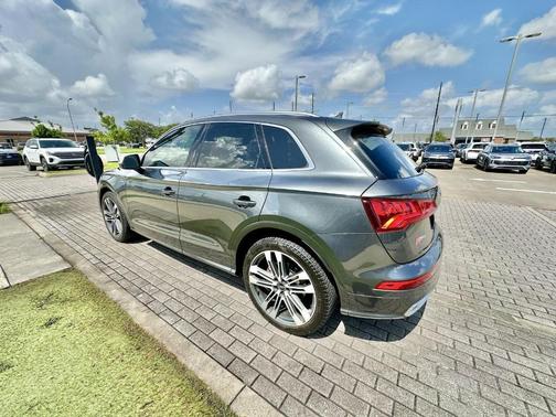 2018 Audi SQ5 3.0T Premium Plus
