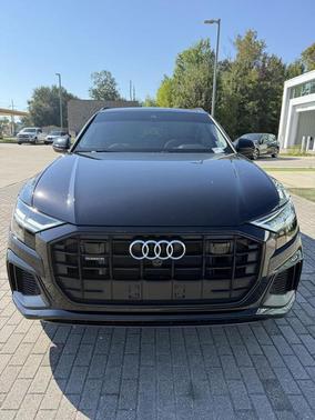 2020 Audi Q8 55 Premium Plus