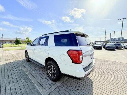 2022 Ford Expedition XLT