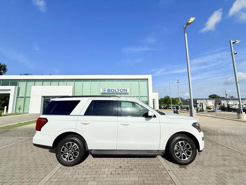2022 Ford Expedition XLT