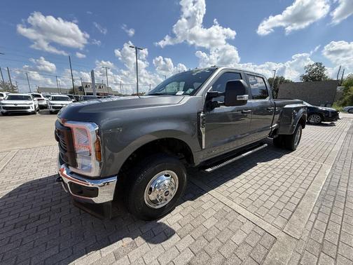 2025 Ford F-350 XL