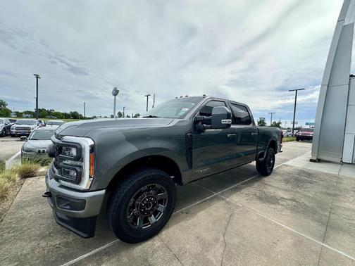 2023 Ford F-250 Lariat