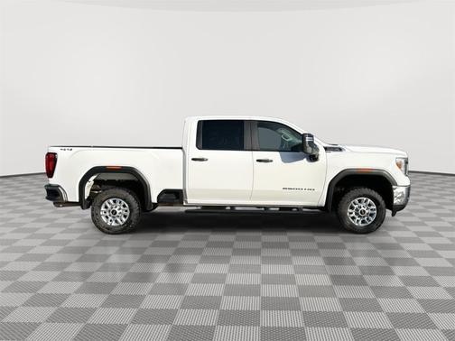2022 GMC Sierra 2500 Pro