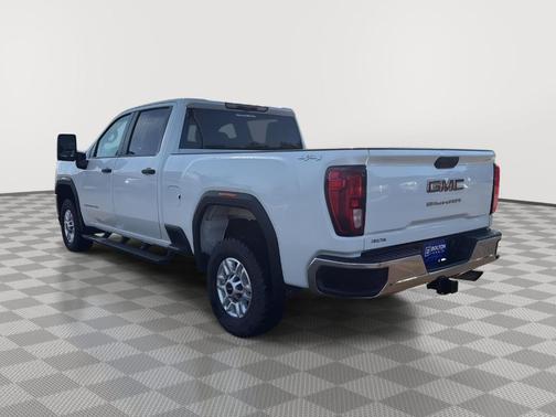 2022 GMC Sierra 2500 Pro