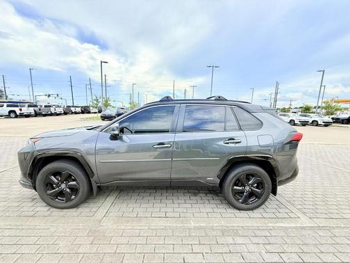 2020 Toyota RAV4 Hybrid XSE