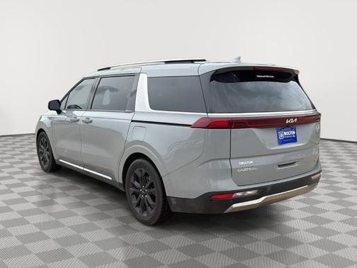 Ceramic Silver 2024 Kia Carnival SX Prestige