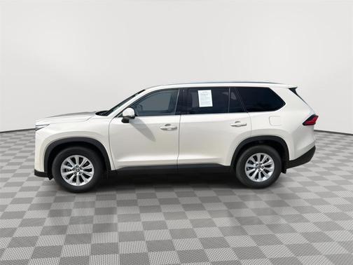 Cream 2024 Toyota Grand Highlander XLE