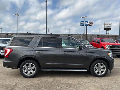 2020 Ford Expedition XLT