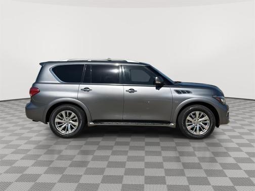 2017 INFINITI QX80 Base