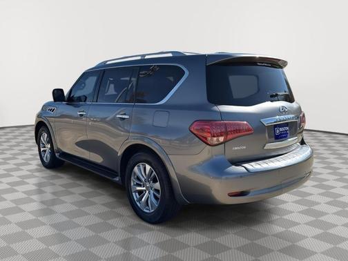 2017 INFINITI QX80 Base