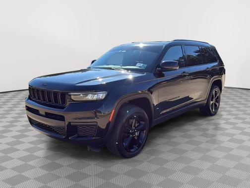 2023 Jeep Grand Cherokee L Laredo