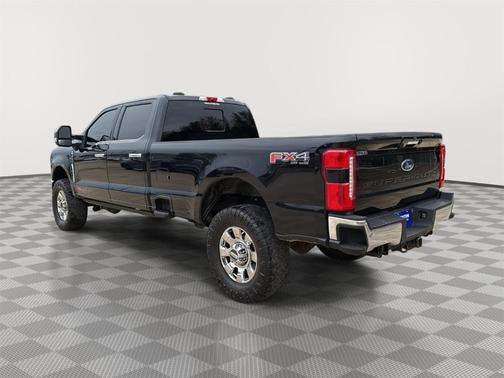 2023 Ford F-350 Lariat Super Duty