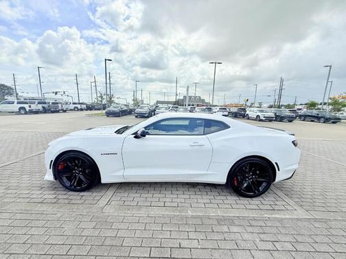 2022 Chevrolet Camaro LT1