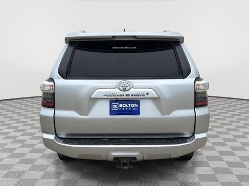 Classic Silver Metallic 2018 Toyota 4Runner SR5
