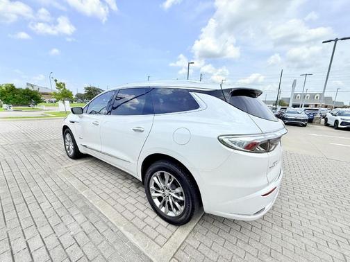 2023 Buick Enclave Avenir