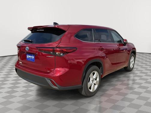 2023 Toyota Highlander Hybrid LE