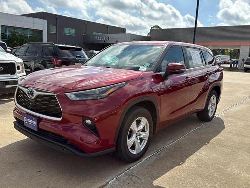 2023 Toyota Highlander Hybrid LE