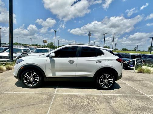 2022 Buick Encore GX Select