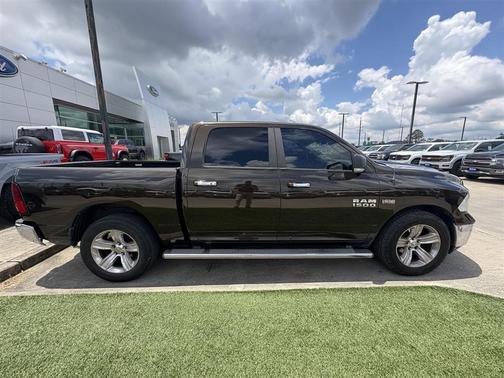 2014 RAM 1500 SLT