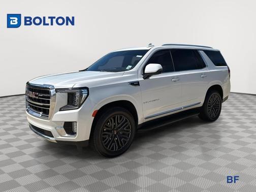White Frost Tri-Coat 2023 GMC Yukon SLT