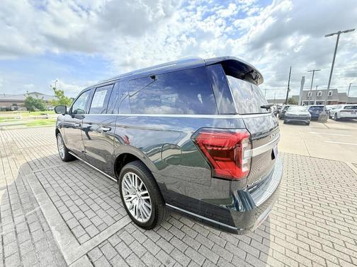2023 Ford Expedition Max Platinum