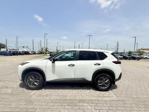 2021 Nissan Rogue S