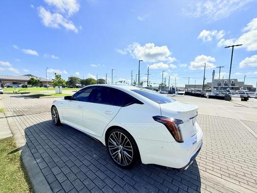2021 Cadillac CT5 V-Series
