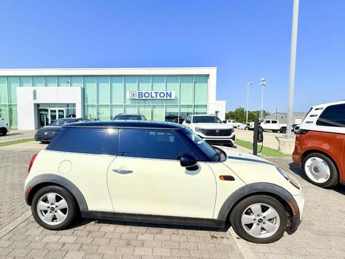 2015 MINI Hardtop Cooper