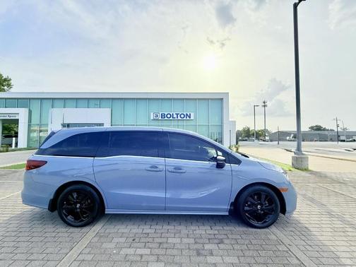 2023 Honda Odyssey Sport