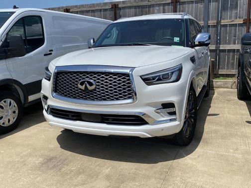 2022 INFINITI QX80 SENSORY