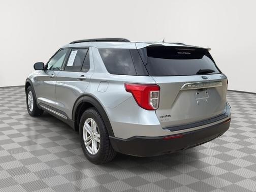 Iconic Silver Metallic 2020 Ford Explorer XLT