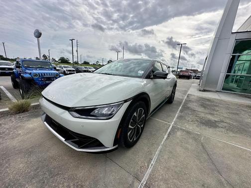 2023 Kia EV6 Wind