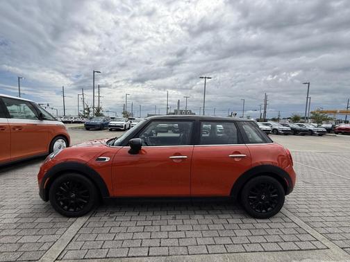 2021 MINI Hardtop Cooper