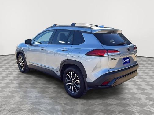 2024 Toyota Corolla Cross Hybrid SE