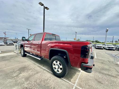 2018 GMC Sierra 2500 Denali
