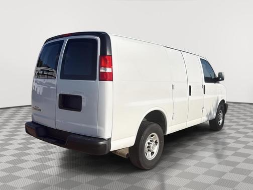 2021 Chevrolet Express 2500 Work Van