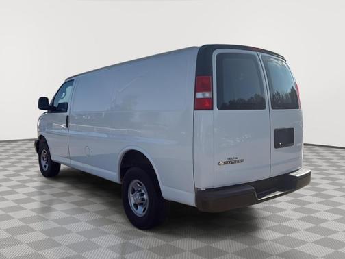 2021 Chevrolet Express 2500 Work Van