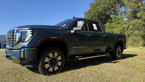 2024 GMC Sierra 2500 Denali