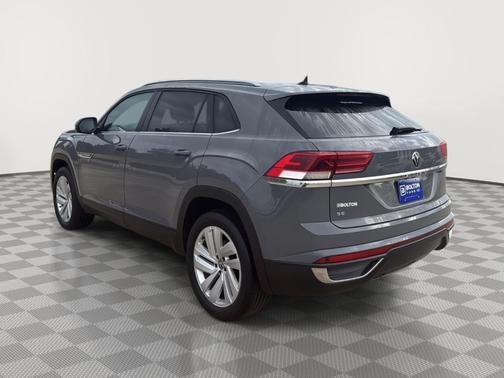 2022 Volkswagen Atlas Cross Sport 2.0T SE w/Technology