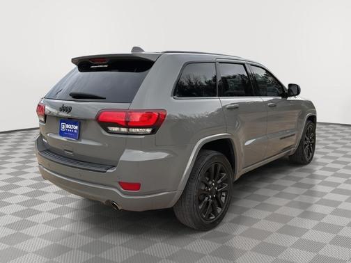 2020 Jeep Grand Cherokee Altitude