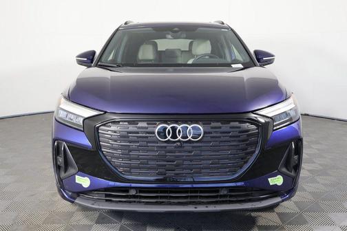 Navarra Blue Metallic 2023 Audi Q4 e-tron Premium 50 quattro
