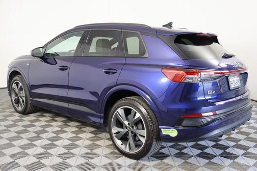 Navarra Blue Metallic 2023 Audi Q4 e-tron Premium 50 quattro